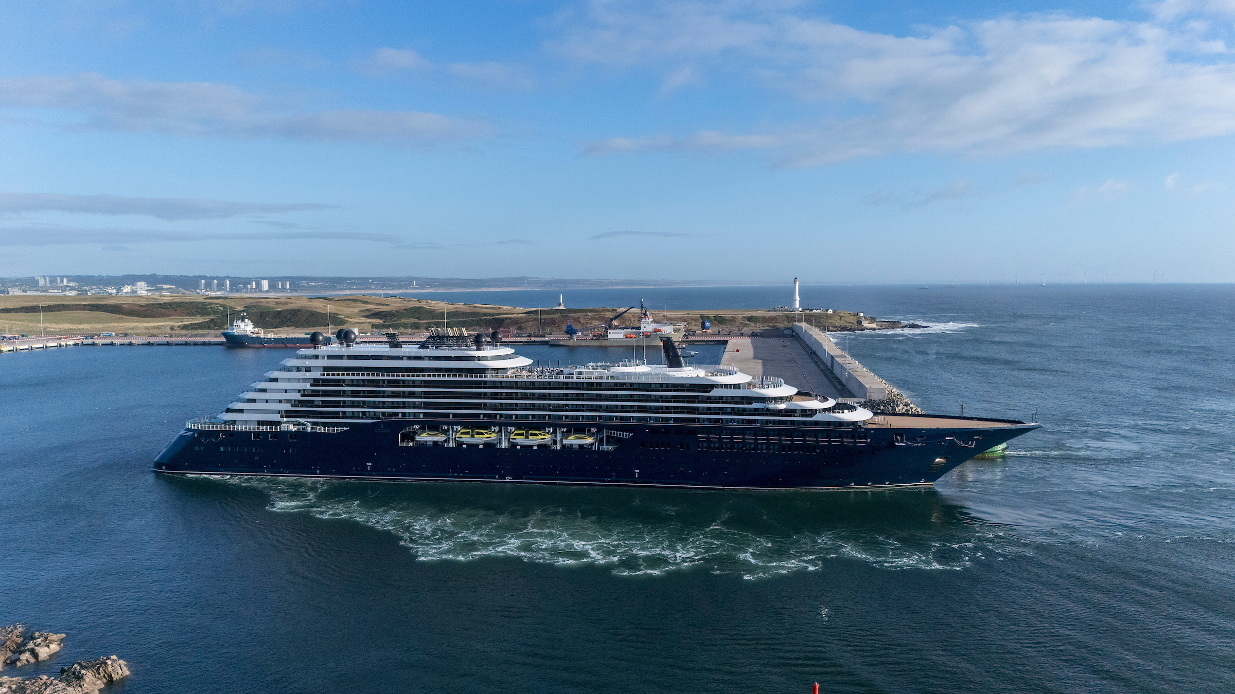 Record-breaking year for cruise ship visitors welcomed as major economic boost by Aberdeen Inspired