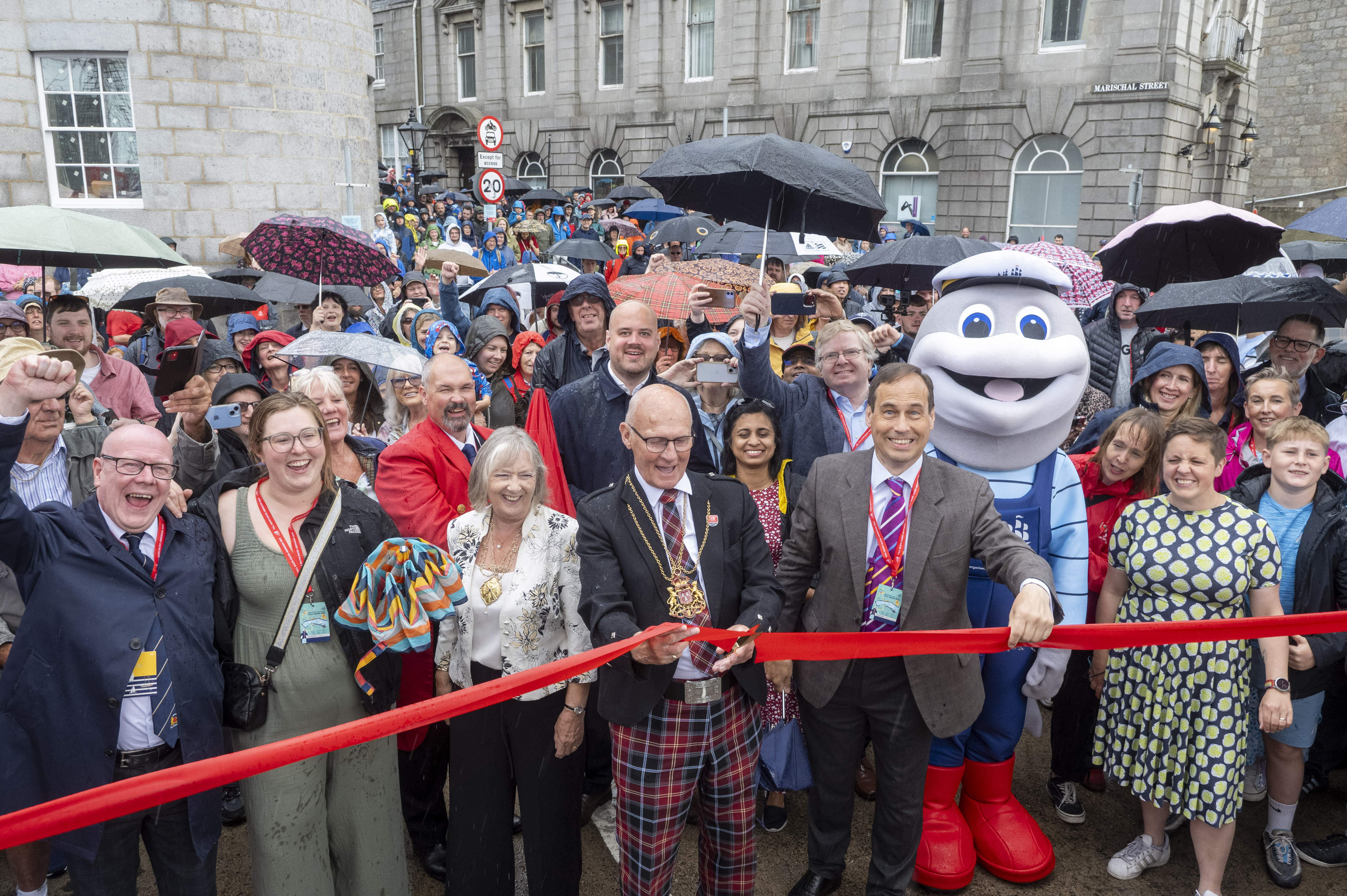 Tall Ships met with a wave of enthusiasm as first visitors praise the Wow Factor