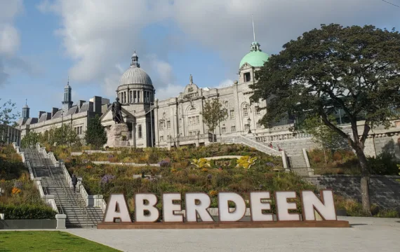 BIG LETTERS UT Gcropped