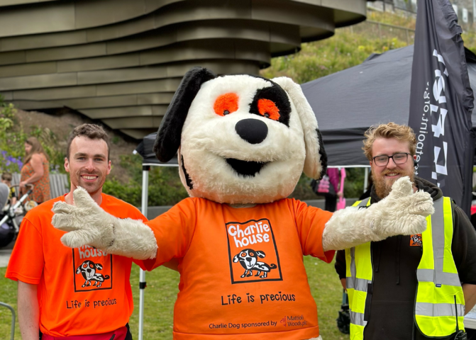 Volunteer hero bounce 5
