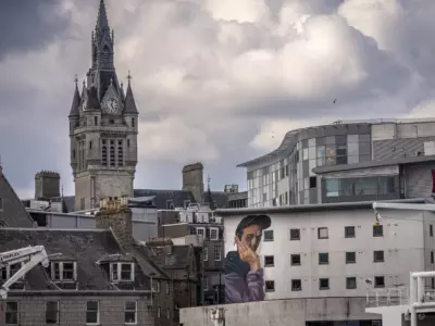 CASE MACLAIM Nu Art ABZ2024 DSC9057 Jun07 9504 x 6336 bktfoto Web Res