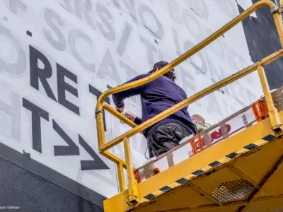 007 Photo Brian Tallman Artist Robert Montgomery April 14 2017 4896 x 3264 DSF5695