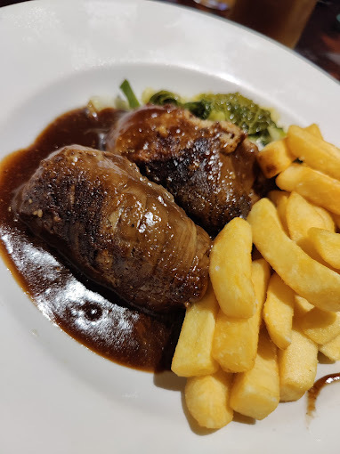 Tasty pub grup with some Scottish specials at the Prince of Wales